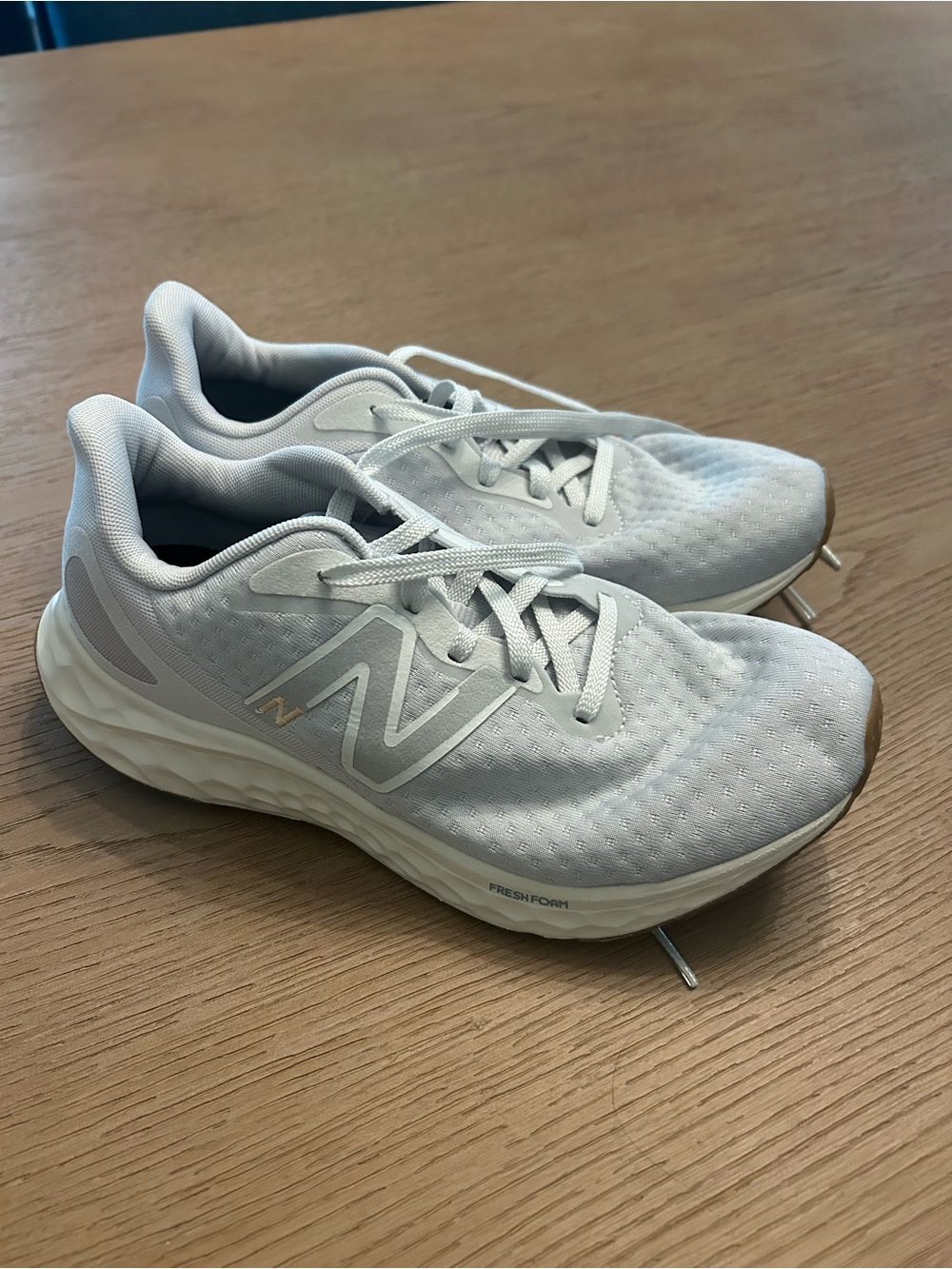 New Balance Light Gray/White Fresh Foam Running Shoes NWOT